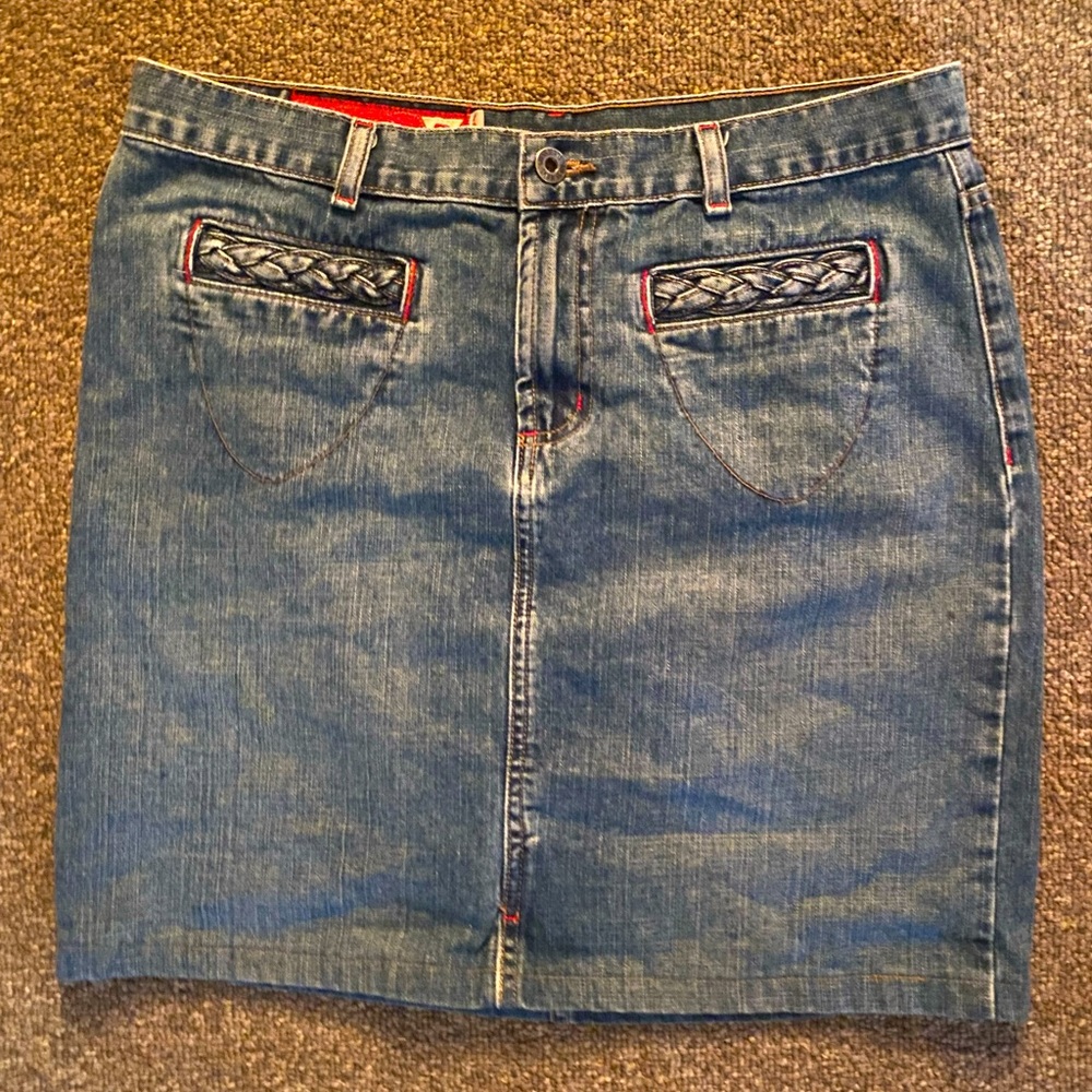 Vintage y2k Guess USA Jeans braided pocket denim skirt sz 30 100% cotton